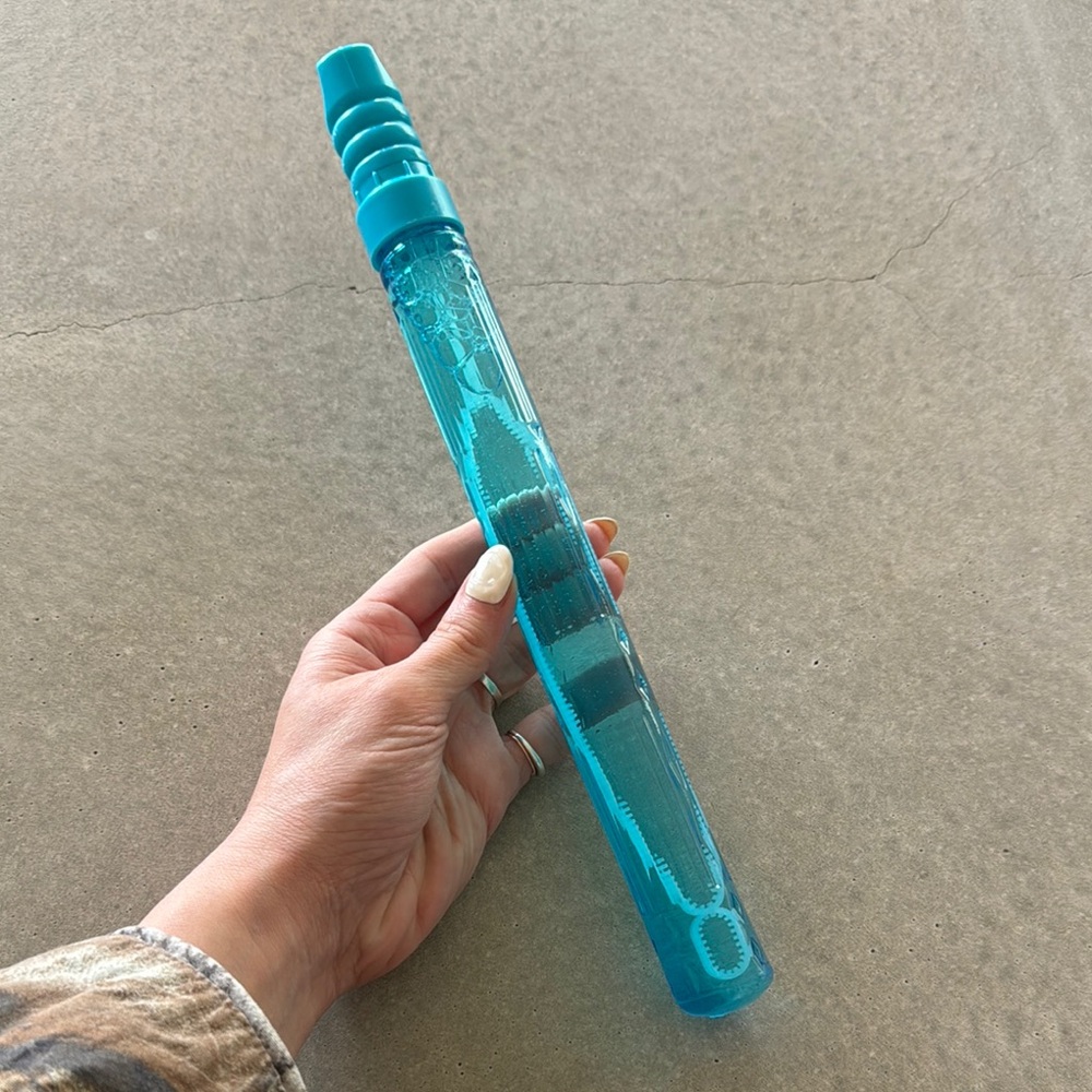 Giant Bubble Maker Toy Blue